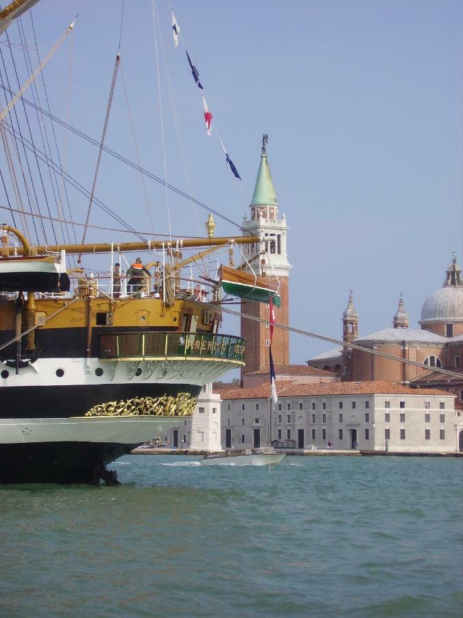 Your Suite By St.Mark'S Square Venesia Bagian luar foto